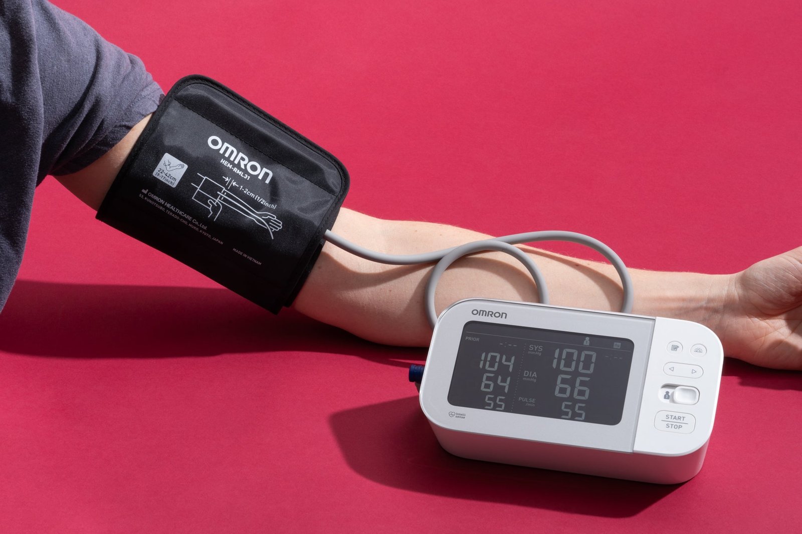 BEST-HOME-BLOOD-PRESSURE-MONITORS-2048px-9639